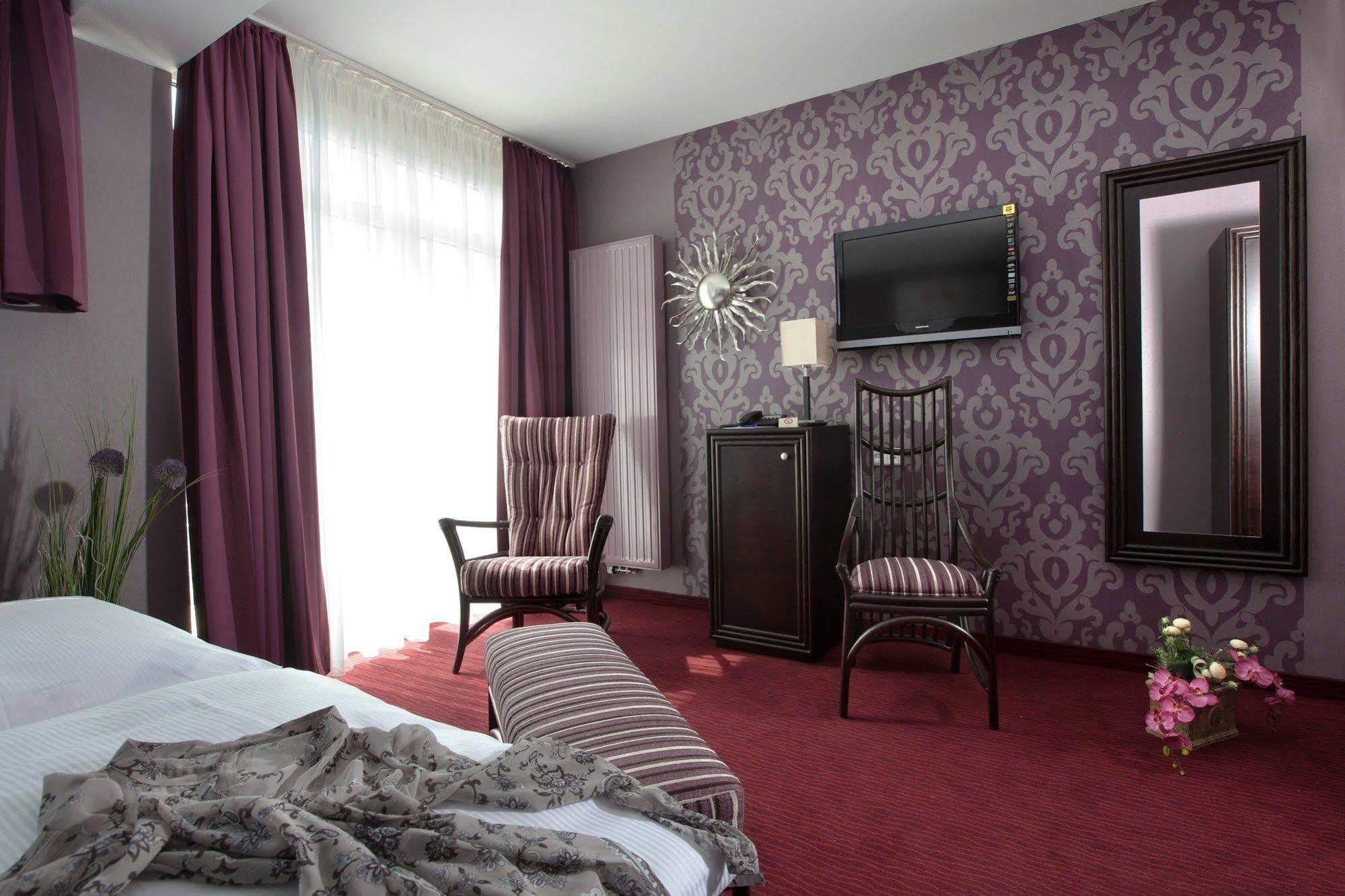 Goebel'S Hotel Aquavita บัดวิลดุงเงน ภายนอก รูปภาพ