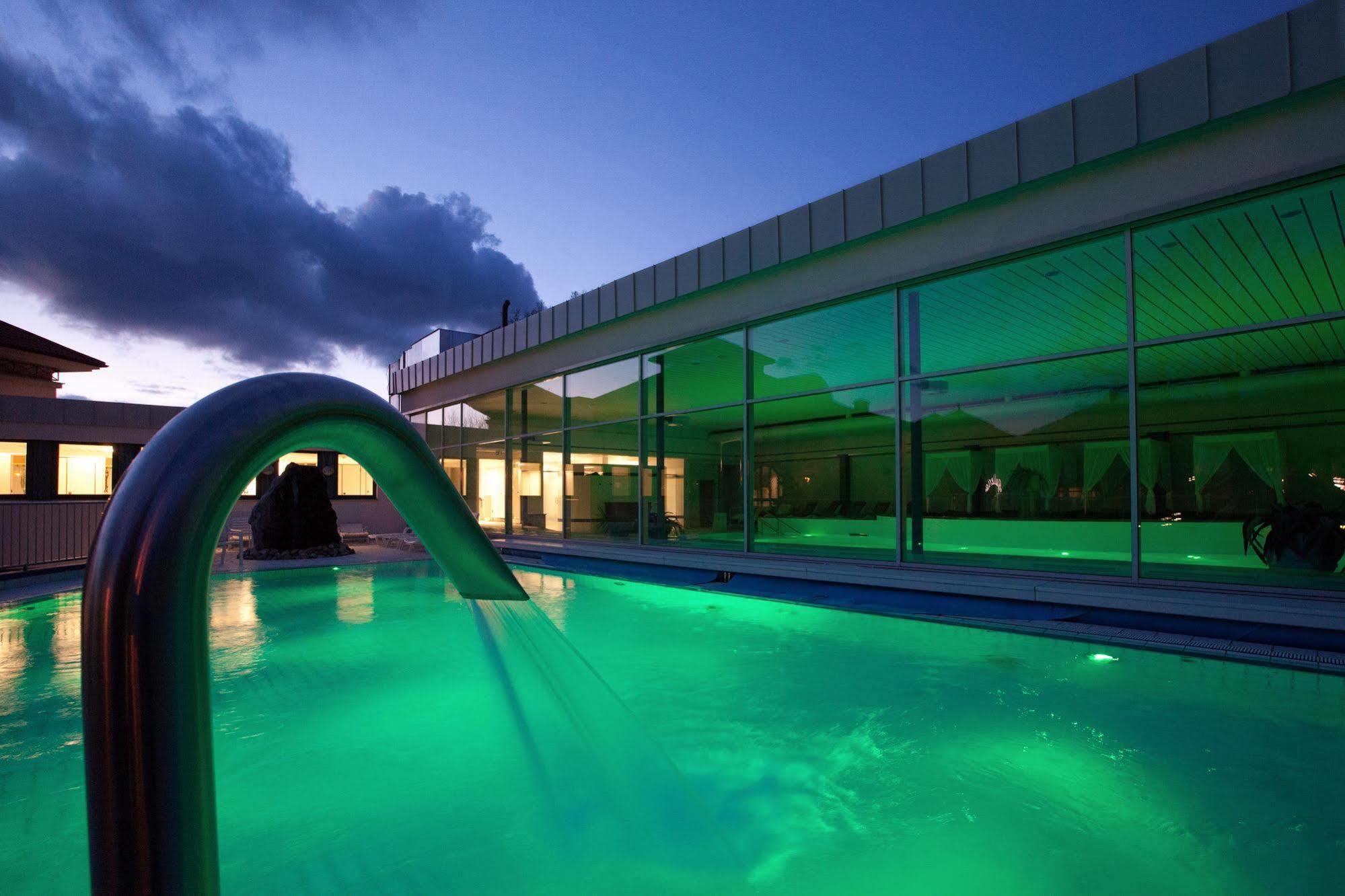 Goebel'S Hotel Aquavita บัดวิลดุงเงน ภายนอก รูปภาพ